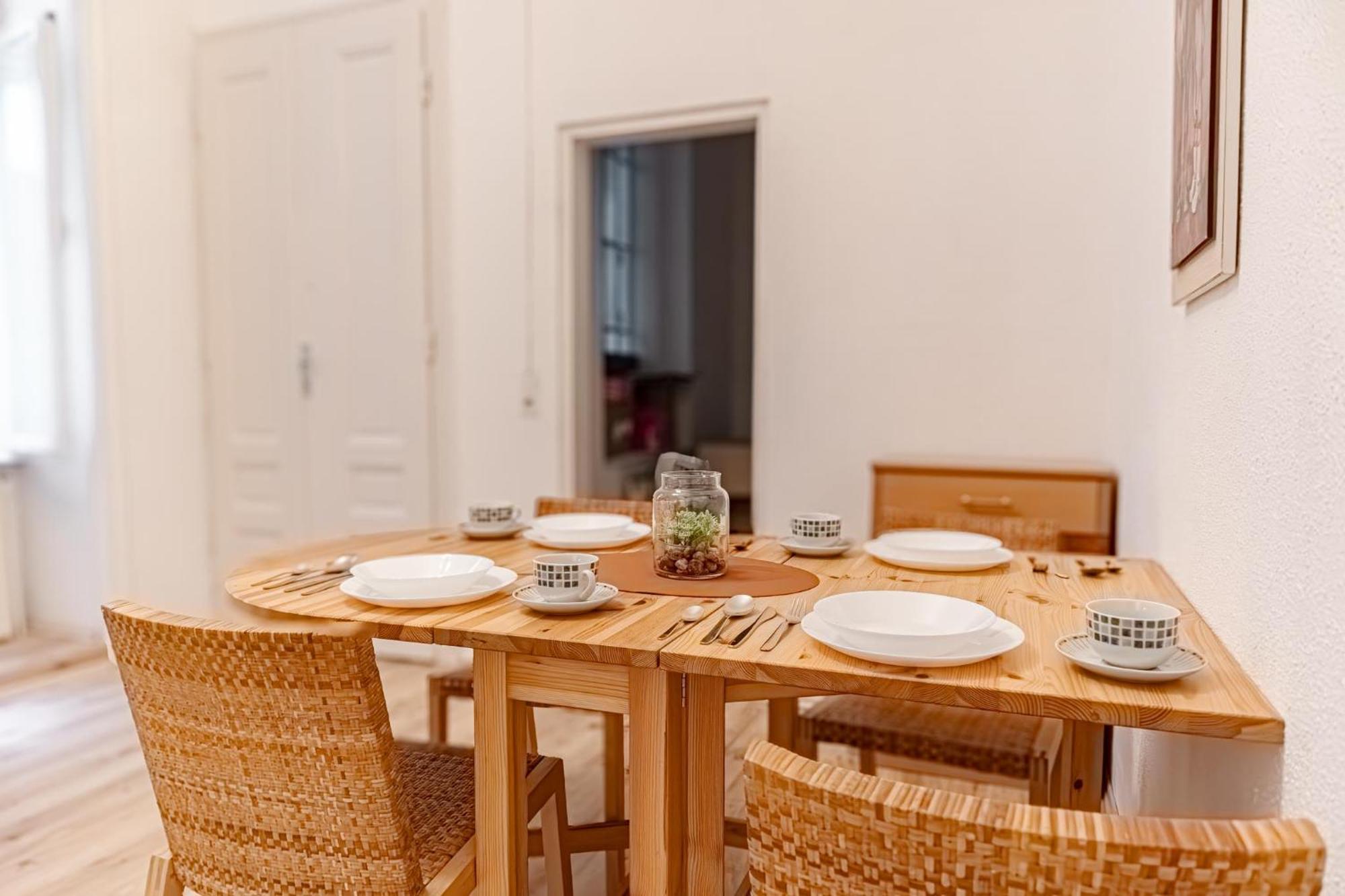 Chic Apartment - Very Central And Well Connected Wien Eksteriør bilde
